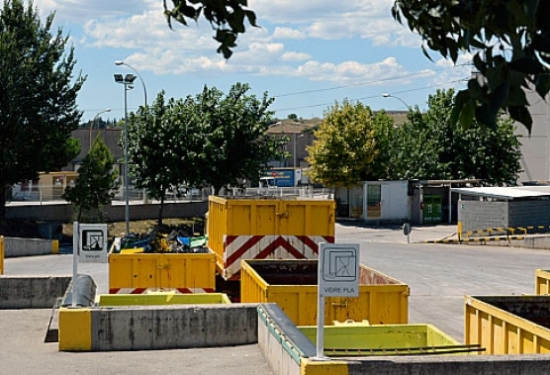 Imatge 2 de la galeria de l’actuació Desenvolupar un sistema de vals de descompte associats a la utilització de la deixalleria