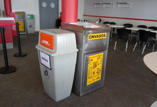 Imatge 2 de la galeria de l’actuació Promoció de la recollida selectiva en estacions d’esquí