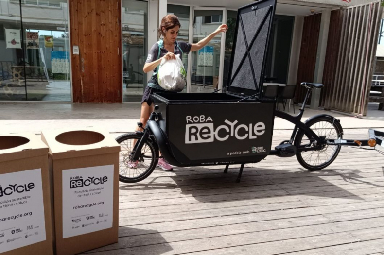 El projecte de recollida sostenible de roba Re-cycle arriba a Sant Cugat