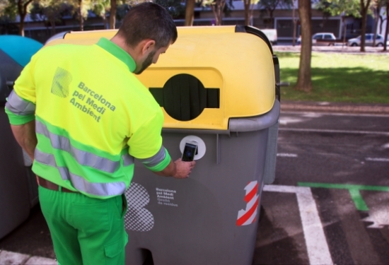 Imatge 1 de la galeria de l’actuació Utilització de la tecnologia NFC en la recollida de residus