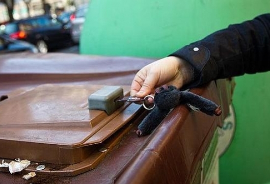 Incorporació de sistemes d’obertura mitjançant clau en els contenidors d’orgànica